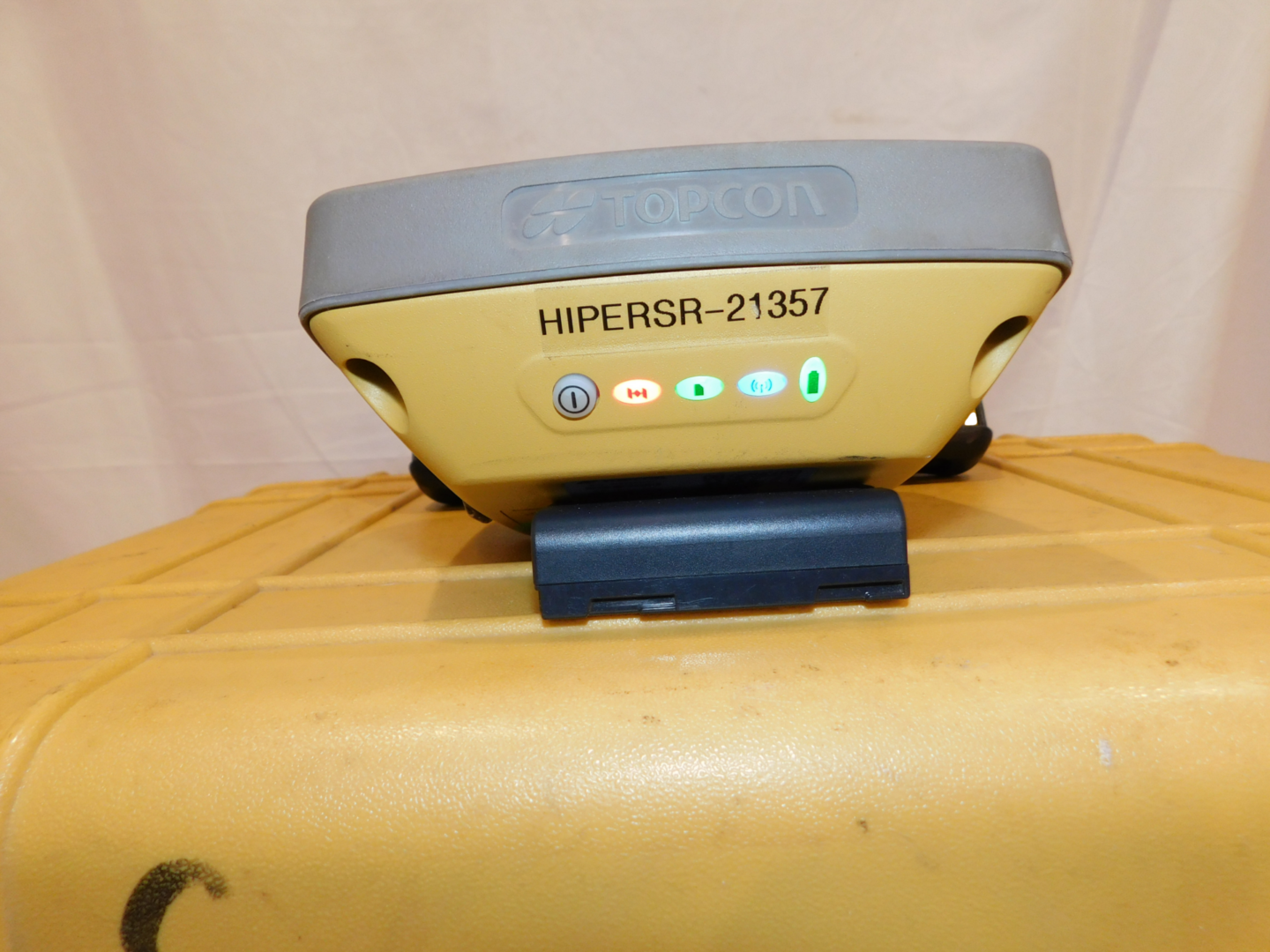 Pre-owned HiPer SR Network Rover with FC-6000 + FIELD SOFTWARE - Image 2