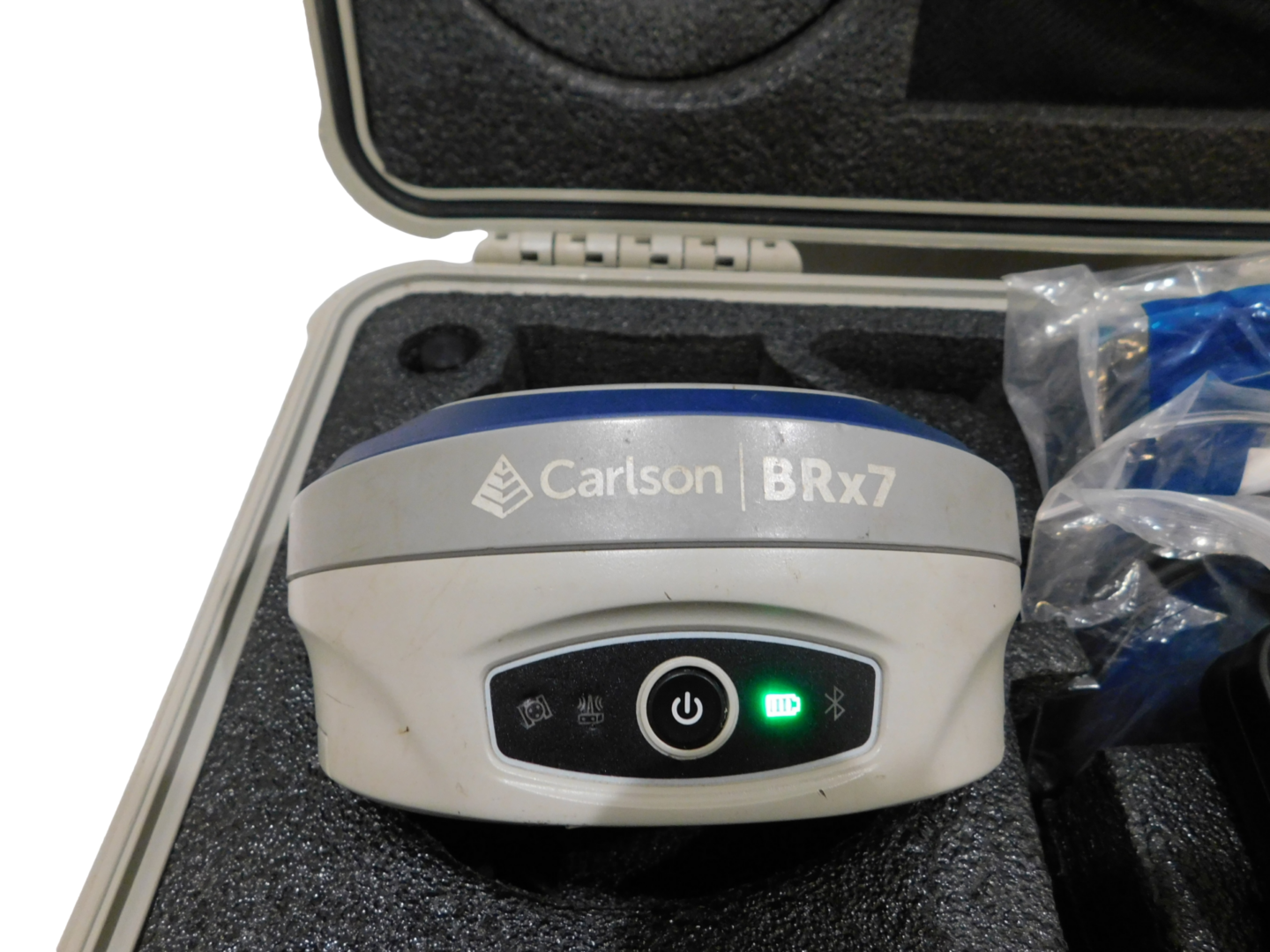 PRE-OWNED, CARLSON BRX7 GNSS RECEIVER KIT - Image 3